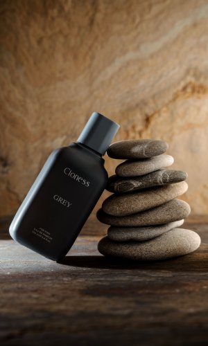 Cioness Grey